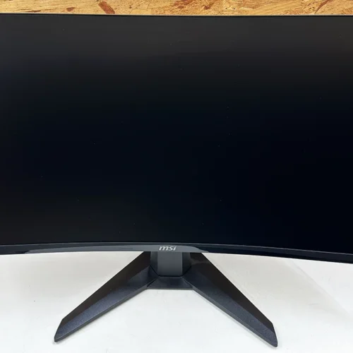 MSI MAG 27C6F 27インチ曲面ゲーミングモニターを買取しました