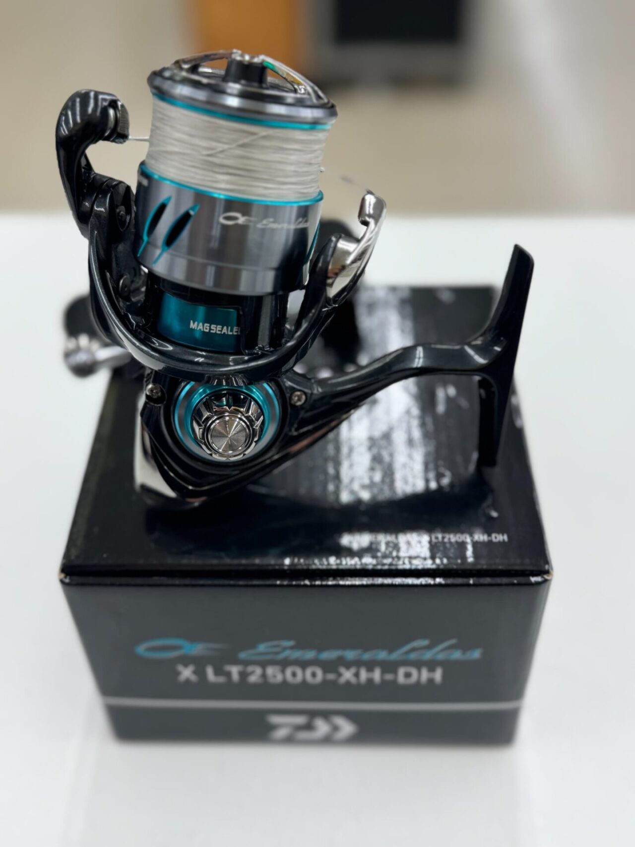 倉敷市連島の方からダイワ エメラルダス X LT2500-XH-DH を買取｜春イカシーズン前のエギングリール