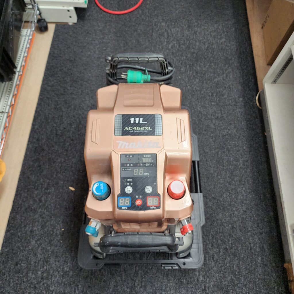 マキタ エアコンプレッサ AC462XL入荷しました！