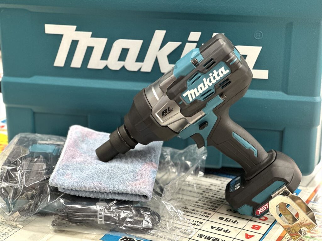 makita 充電式インパクトレンチ TW001G