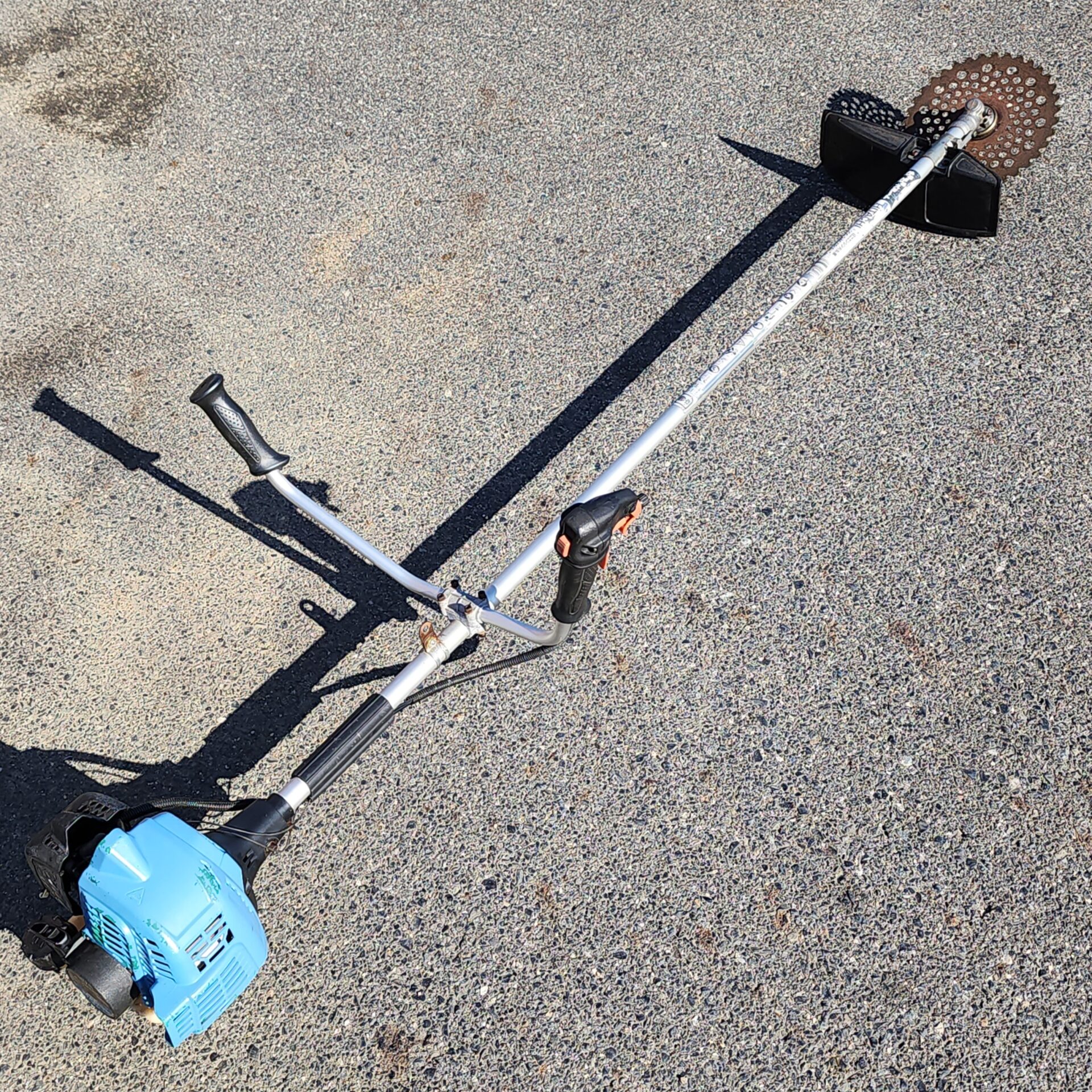 日立 CG24ECP(S) エンジン刈払機 入荷