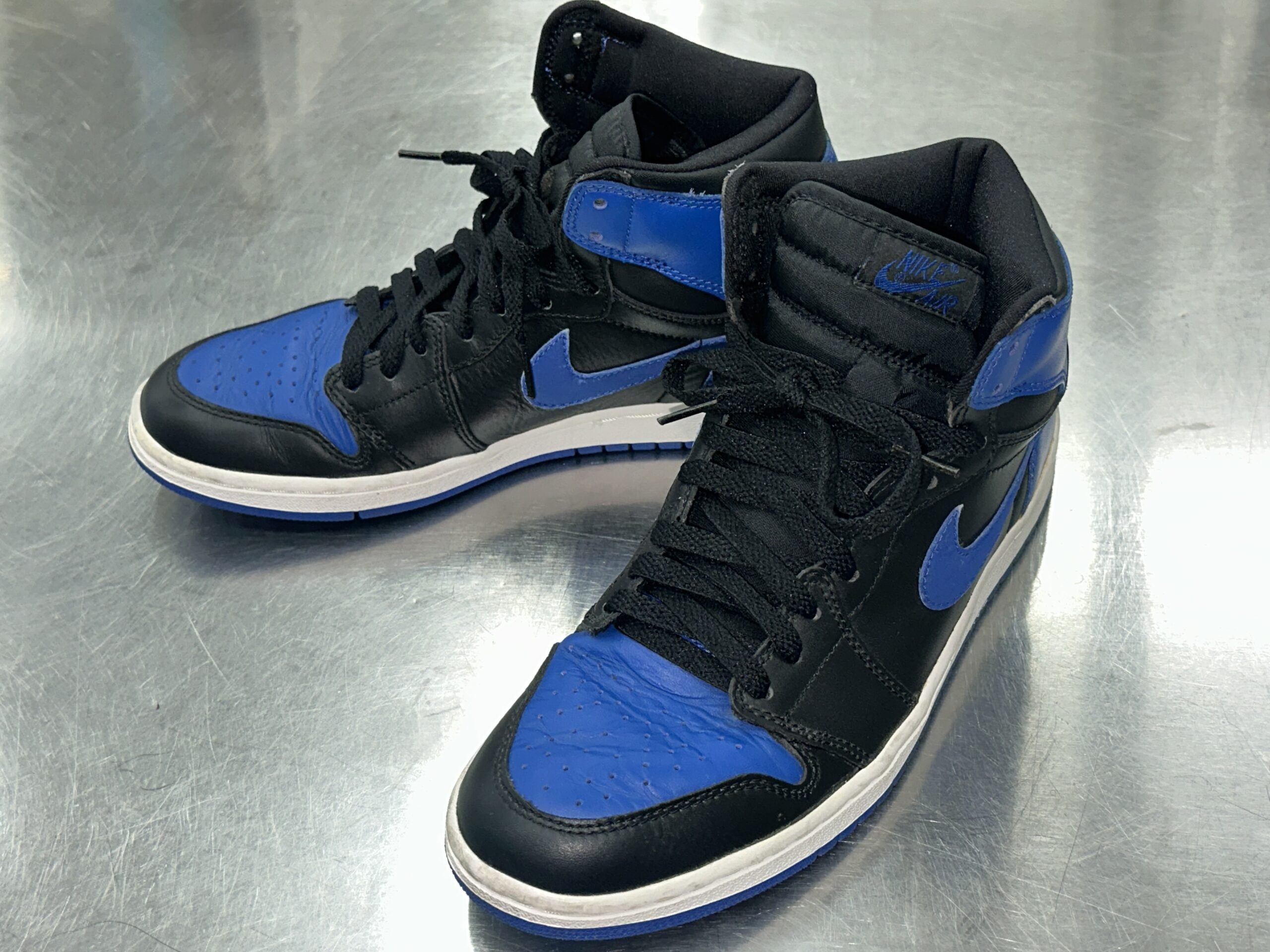 【NIKE　AIRJORDAN1　RETROHIGH】