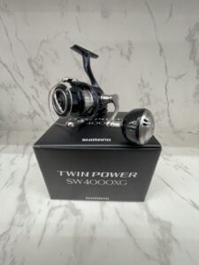 【釣具買取】福山市のリサイクルショップ リサイクルCube西新涯店｜シマノ 21ツインパワー SW4000XG 高価買取